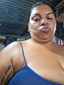 Snapshot of chubby_sexy_big_tits chatting on 02/27/25, 01:27 chubby sexy big tits online show from 02/27/25, 01:27