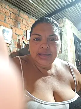 Snapshot of chubby_sexy_big_tits chatting on 02/27/25, 10:59 chubby sexy big tits online show from 02/27/25, 10:59