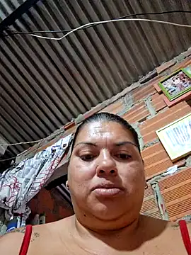 Snapshot of chubby_sexy_big_tits chatting on 03/07/25, 11:40 chubby sexy big tits online show from 03/07/25, 11:40