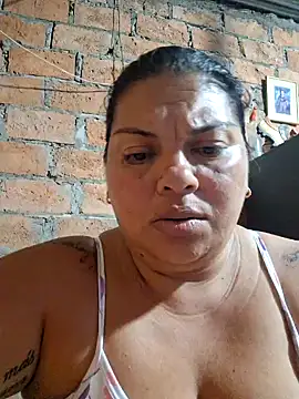 Snapshot of chubby_sexy_big_tits chatting on 03/11/25, 01:59 chubby sexy big tits online show from 03/11/25, 01:59