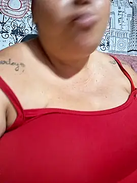 Snapshot of chubby_sexy_big_tits chatting on 09/20/25, 12:11 chubby sexy big tits online show from 09/20/25, 12:11