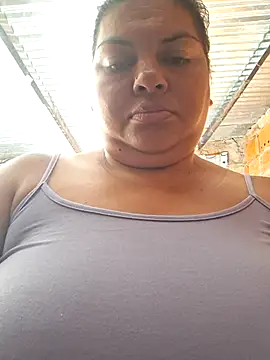 Snapshot of chubby_sexy_big_tits chatting on 09/26/25, 12:20 chubby sexy big tits online show from 09/26/25, 12:20