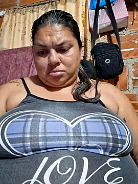 Snapshot of chubby_sexy_big_tits chatting on 10/22/25, 12:33 chubby sexy big tits online show from 10/22/25, 12:33