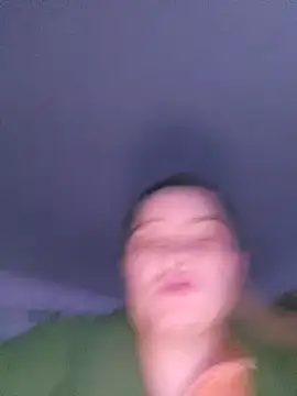 houy111111 online show from 12/18/24, 02:21