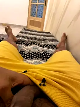 Lahcene online show from 11/06/25, 06:31