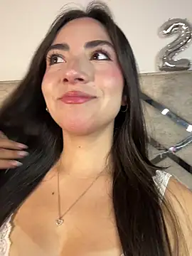 Melody 04 online show from 02/08/26, 04:38