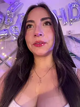 Melody 04 online show from 03/08/26, 03:21