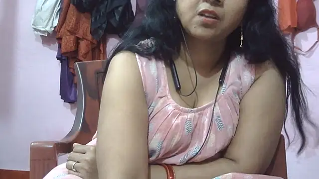 Snapshot of Suhana-sapna chatting on 07/08/26, 06:56 Suhana-sapna online show from 07/08/26, 06:56