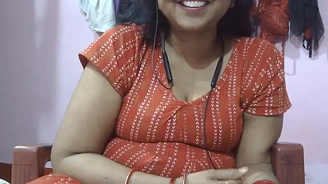 Snapshot of Suhana-sapna chatting on 07/10/26, 04:20 Suhana-sapna online show from 07/10/26, 04:20