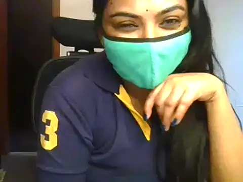 Hritvika online show from 02/18/25, 07:32