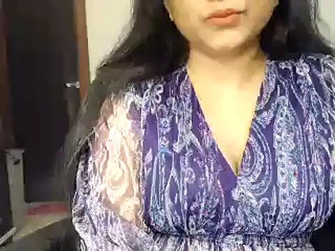 Hritvika online show from 03/03/25, 02:15