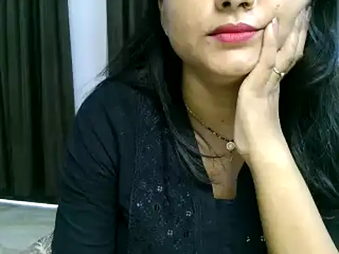 Snapshot of Hritvika chatting on 03/02/26, 07:15 Hritvika online show from 03/02/26, 07:15