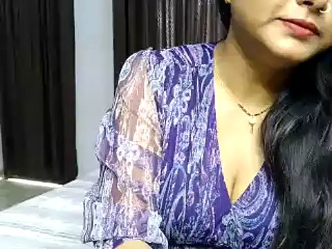 Hritvika online show from 04/09/26, 02:22