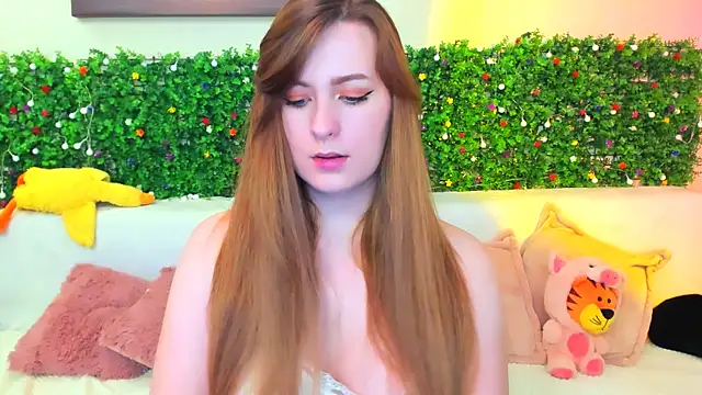 liya gorgeous online show from 12/20/24, 12:16