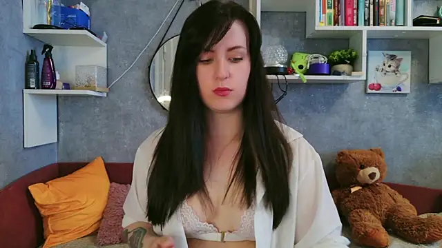liya gorgeous online show from 05/14/26, 12:12