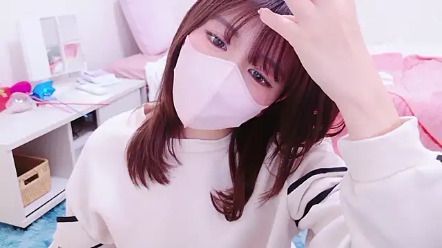 Runarunapi online show from 12/17/25, 12:33