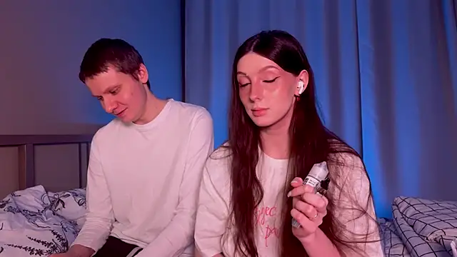 Snapshot of eternal_dream_ chatting on 03/21/25, 10:06 eternal dream  online show from 03/21/25, 10:06