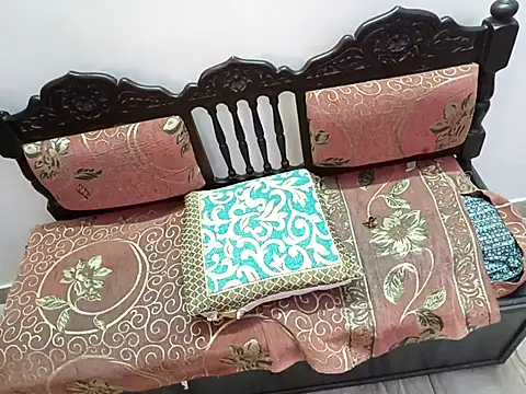 DivyaDutta online show from 03/09/25, 11:14