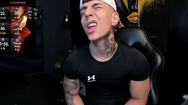 Flynn Riider online show from 11/10/25, 05:12