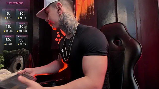 Flynn Riider online show from 02/17/26, 05:30