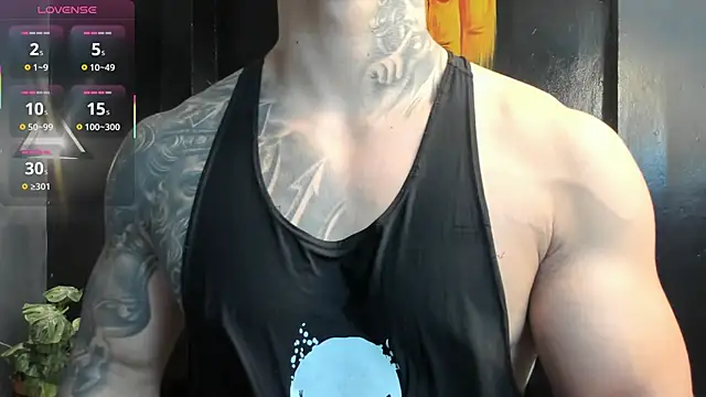 Snapshot of Flynn_Riider chatting on 04/12/26, 04:34 Flynn Riider online show from 04/12/26, 04:34