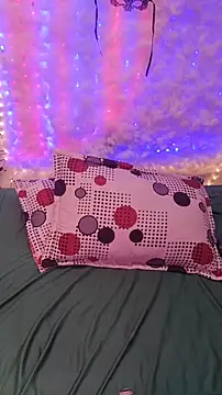 Snapshot of Sweety-Cat chatting on 11/06/25, 08:54 Sweety-Cat online show from 11/06/25, 08:54