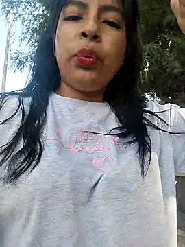 Danna-linyi online show from 03/19/25, 02:13