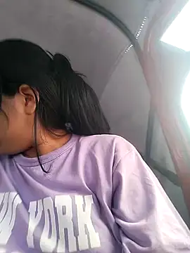 Danna-linyi online show from 03/20/25, 07:57