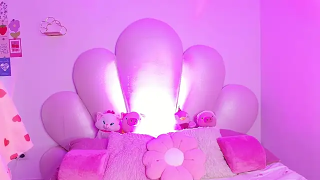 zoewillian online show from 09/21/25, 06:26