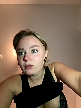 CherryEmmy online show from 10/03/25, 05:21
