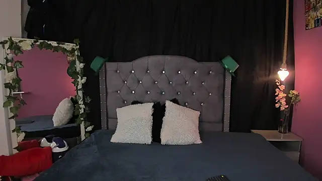 slutty venus online show from 03/21/25, 02:39