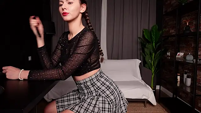 MuseSolis online show from 12/18/24, 01:26