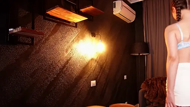 MuseSolis online show from 12/29/24, 10:25