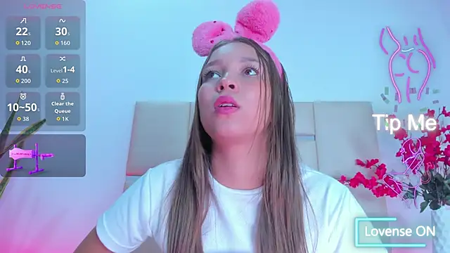 HaleyAmaya online show from 11/13/25, 07:35