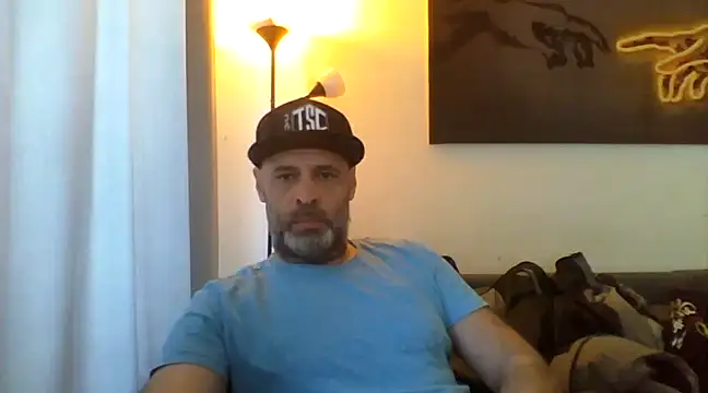 Snapshot of Avamereandmikel chatting on 02/28/25, 07:26 Avamereandmikel online show from 02/28/25, 07:26