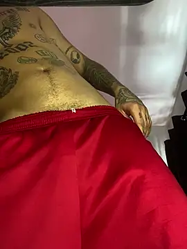 Snapshot of Junihn0 chatting on 01/28/25, 07:00 Junihn0 online show from 01/28/25, 07:00