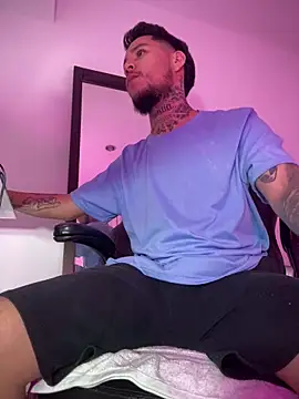 Snapshot of Junihn0 chatting on 10/03/25, 09:01 Junihn0 online show from 10/03/25, 09:01