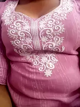 Cute-Anamika50 online show from 01/03/25, 09:58