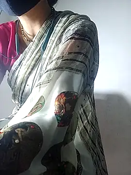 Cute-Aadhvita online show from 03/05/25, 10:44