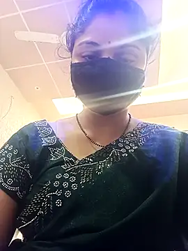 Cute-Aadhvita online show from 04/05/26, 02:31