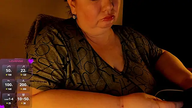 SexxyDreams1 online show from 02/01/25, 10:44