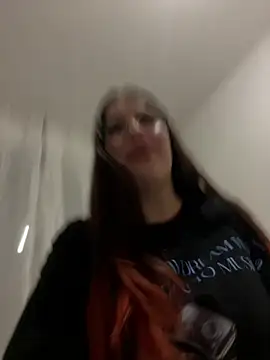 VikiDemi online show from 03/09/25, 07:48