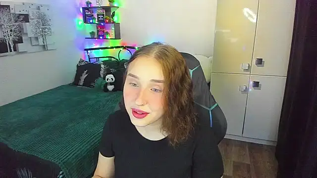 LinaTruly online show from 03/06/26, 10:17