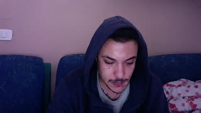 Snapshot of FTM98xxx chatting on 03/27/26, 02:06 FTM98xxx online show from 03/27/26, 02:06
