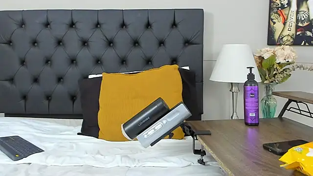 Robin Rief online show from 02/21/25, 06:51