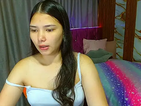 Snapshot of alissonwinx chatting on 06/29/26, 07:03 alissonwinx online show from 06/29/26, 07:03