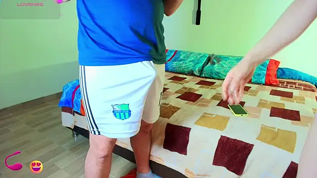 JeremmyAndStacy online show from 11/21/25, 11:25