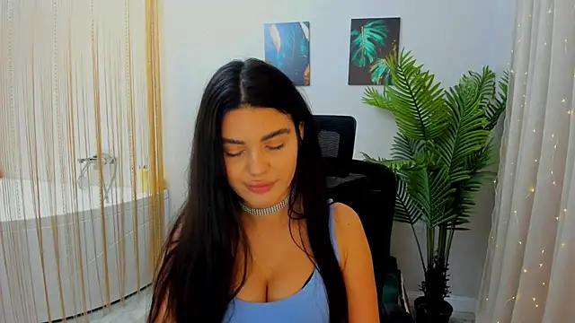 AlluringAriel online show from 02/08/25, 05:39