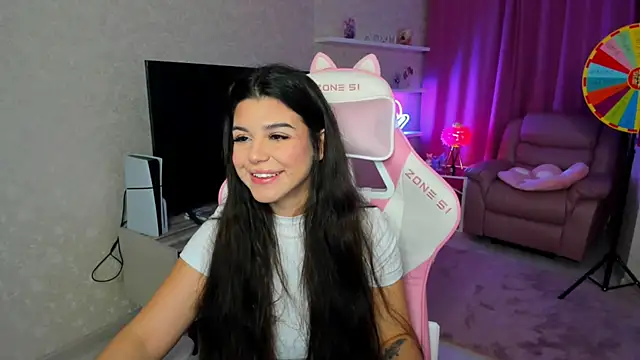 AlluringAriel online show from 12/05/25, 07:32