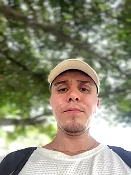 adam-rivera online show from 09/23/25, 07:39